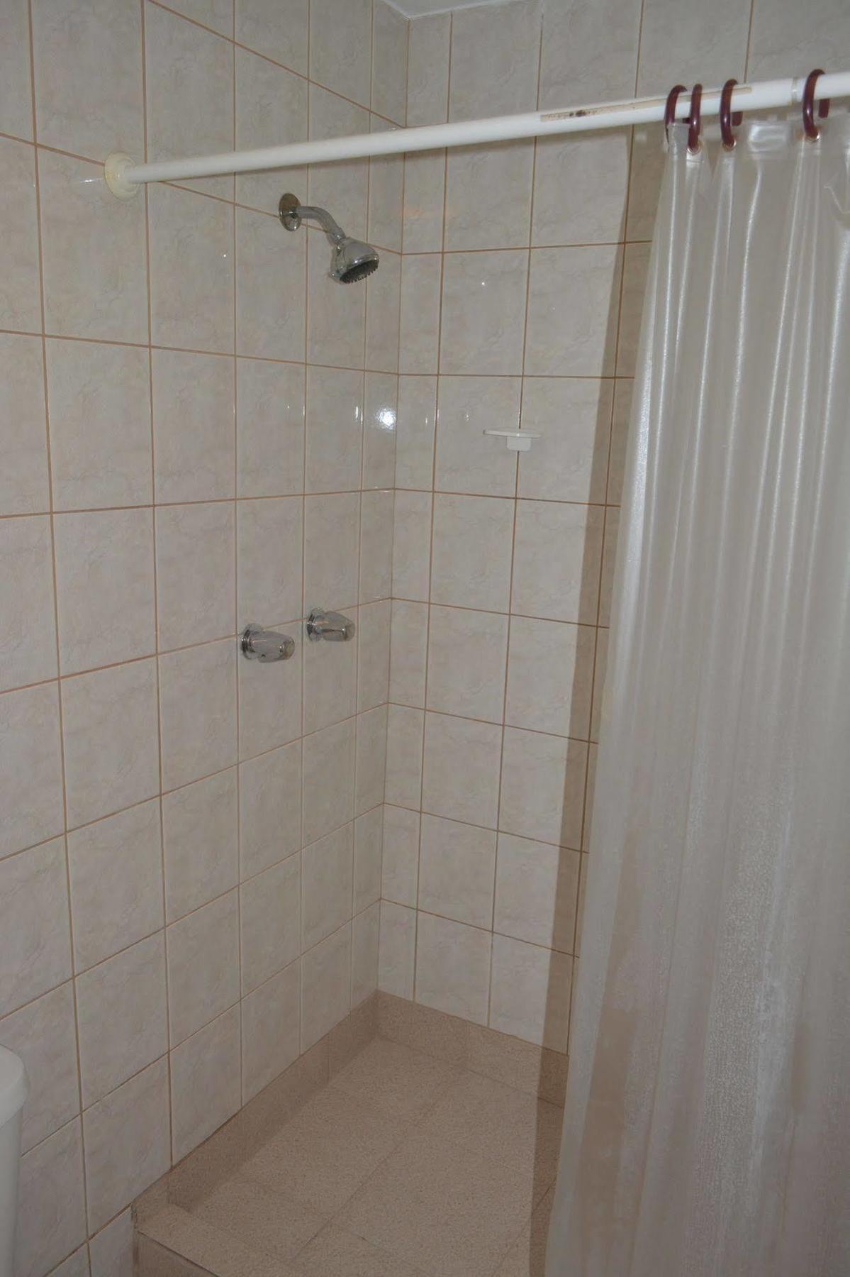 Travel Inn Hotel Simpson Bay Ngoại thất bức ảnh